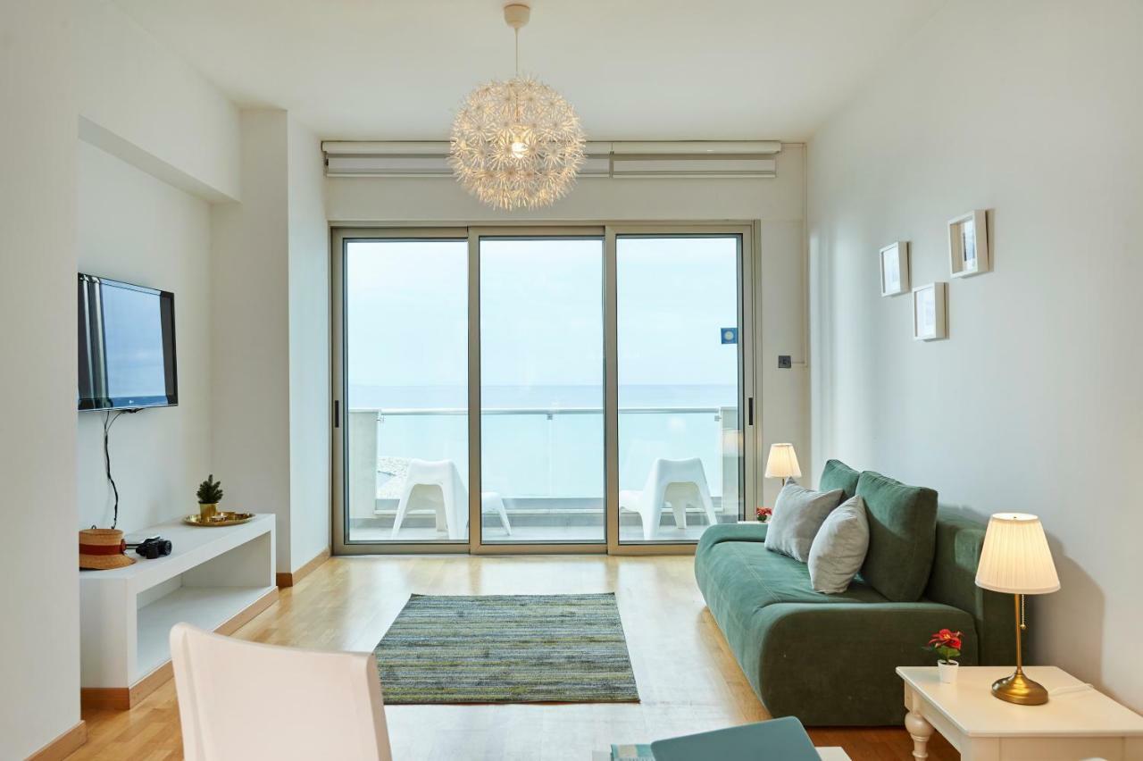 Finikoudes Luxury Apartments Lárnaka Eksteriør bilde